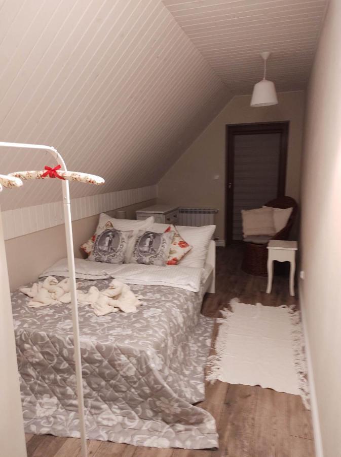 Guesthouse III Lesko Ngoại thất bức ảnh